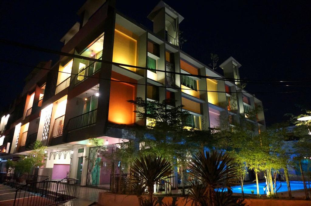 Langit Langi Hotel @ Port Dickson Exterior foto